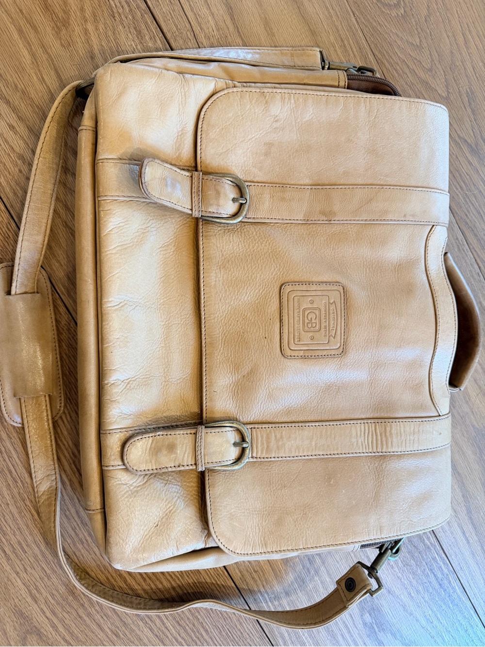 Geoffrey Beene Tan Leather Laptop Messenger Bag